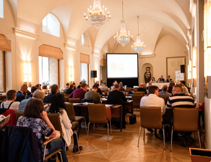 MACHO NUMISMATIC GALLERIES Floor Auction