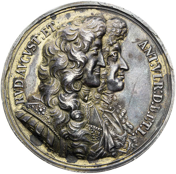 Silver medal 1667 - front