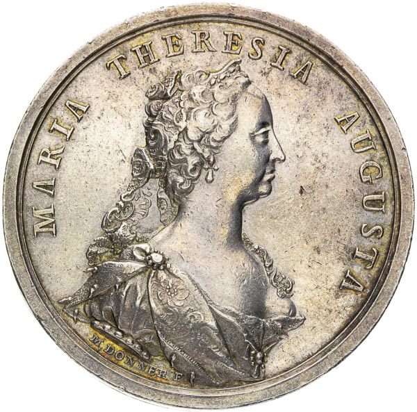 Silver medal 1743 - front