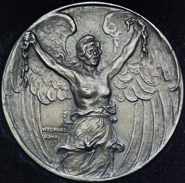 Silver medal 1918 - front