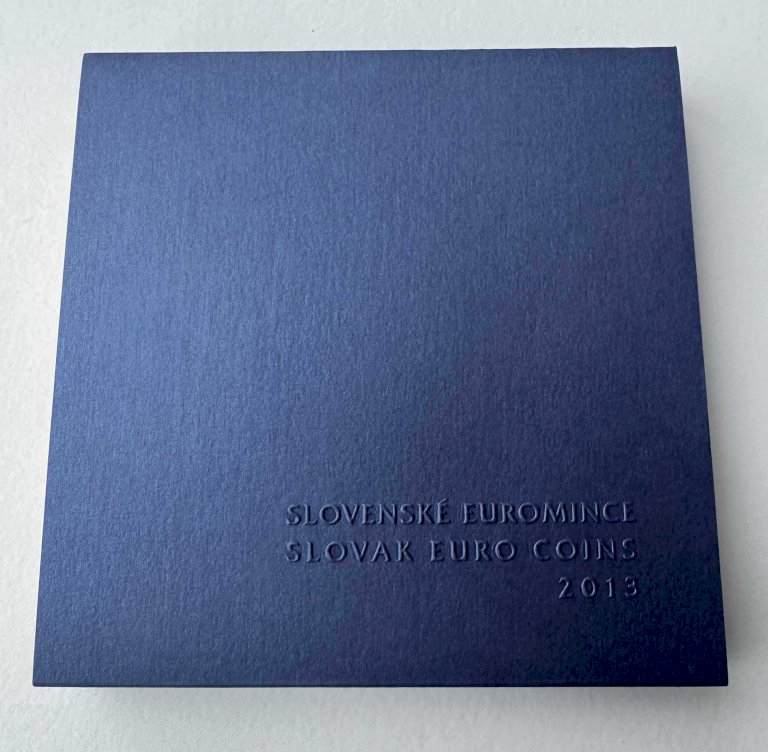 NBS sada € mincí v reprezentatívnej drevenej kazete proof! (2)